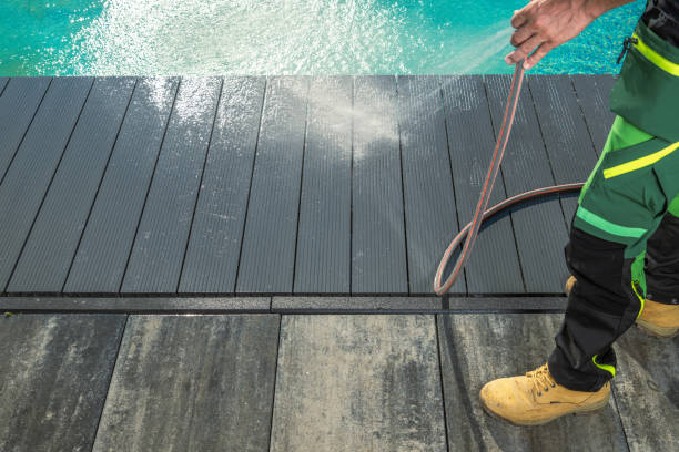 Why Choose Our Certified Pressure Washing Experts for Your Project Needs in Seminole Manor, FL?